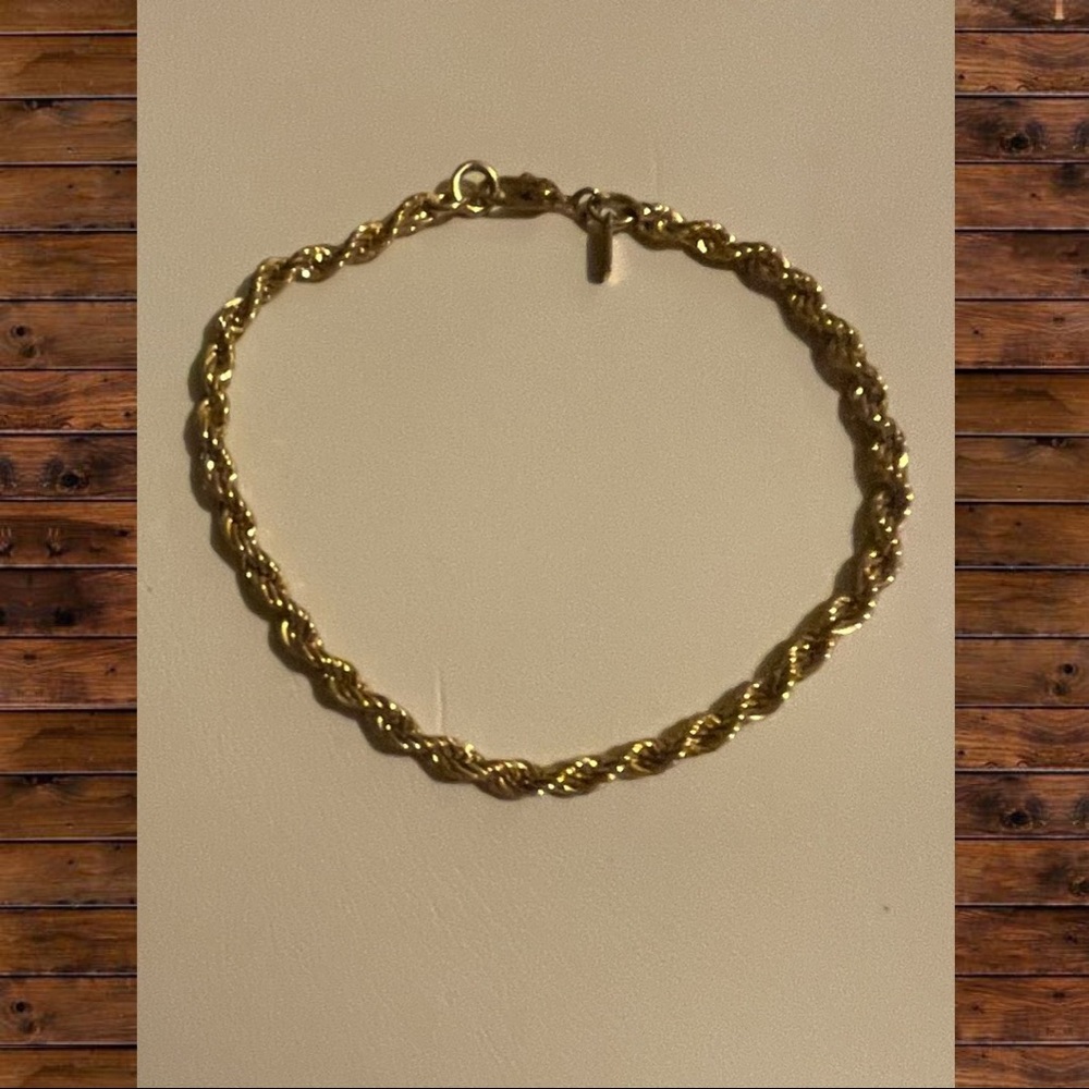 MONET GOLD BRACELET
